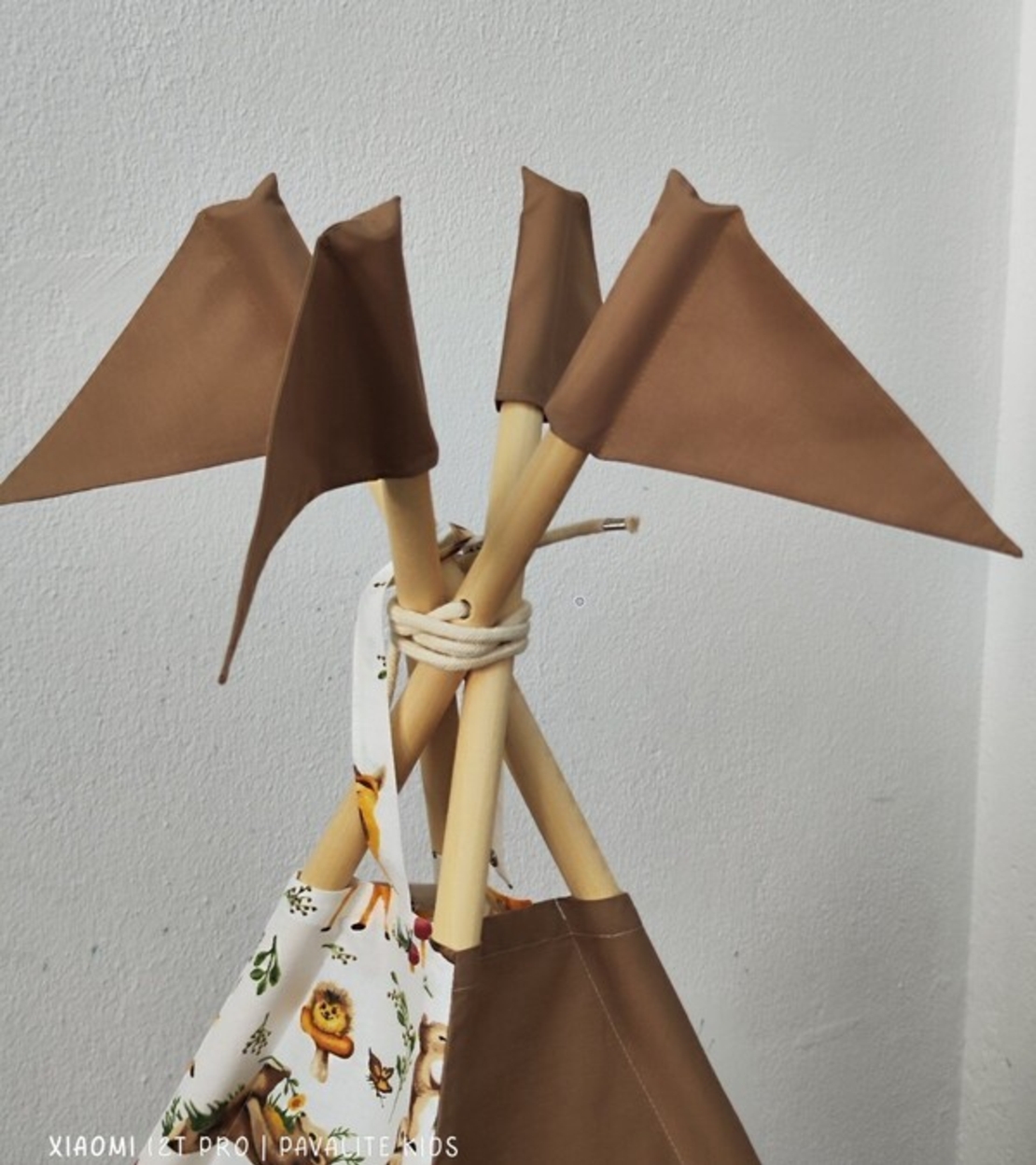 Детска палатка с дебело килимче на квадратчета - 