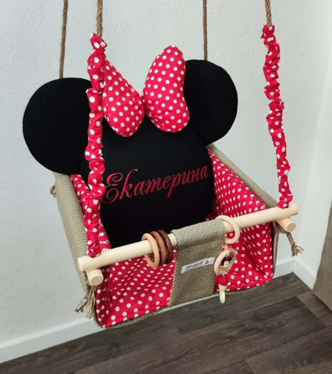 Бебешка люлка Мини Маус - червено