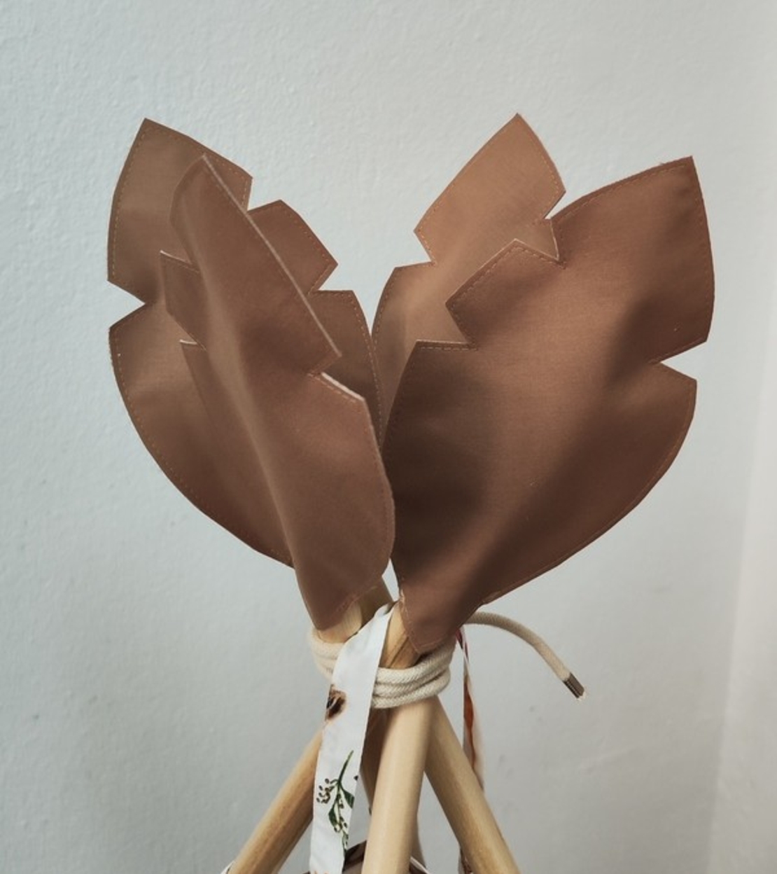 Детска палатка с дебело килимче на квадратчета в кафяво - 