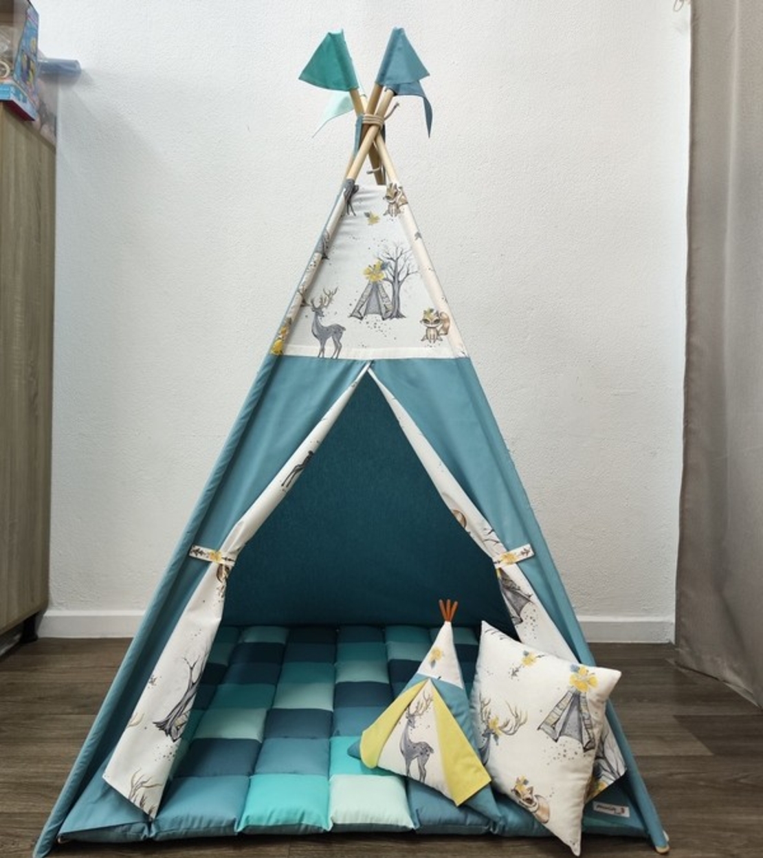 Едноцветна палатка в тюркоаз - 