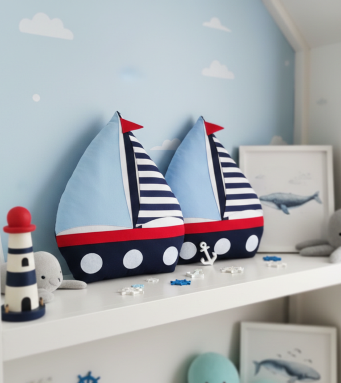Декоративна детска възглавница „Малкият капитан“