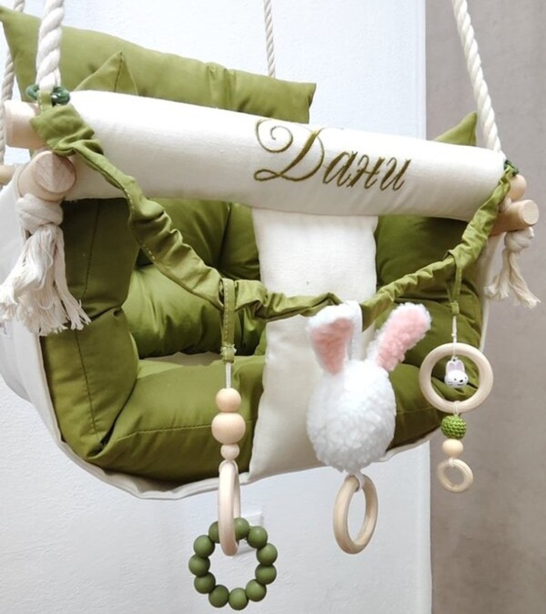 Луксозна бебешка люлка в пастелно зелено