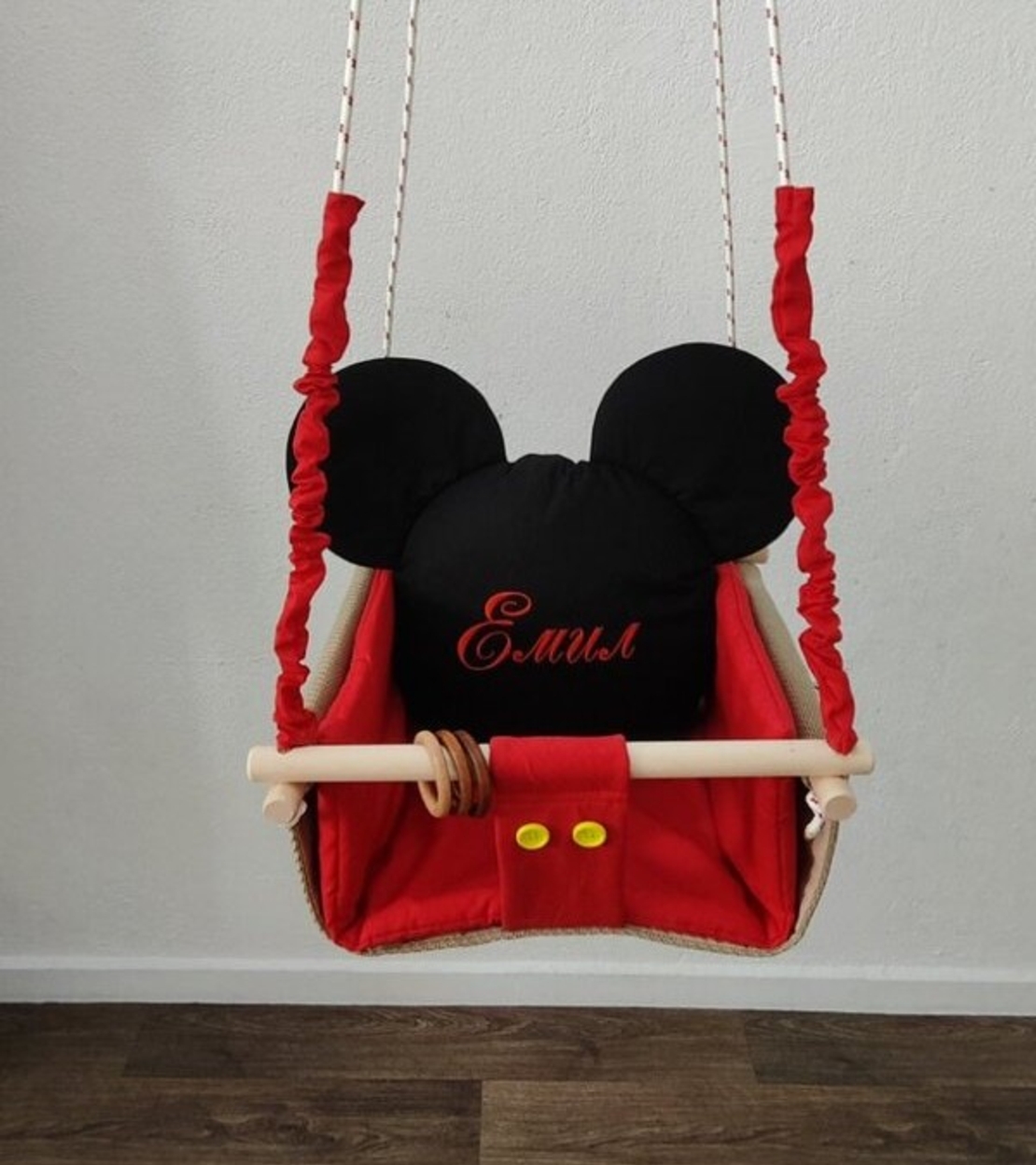 Бебешка люлка Мики Маус - червено и черно