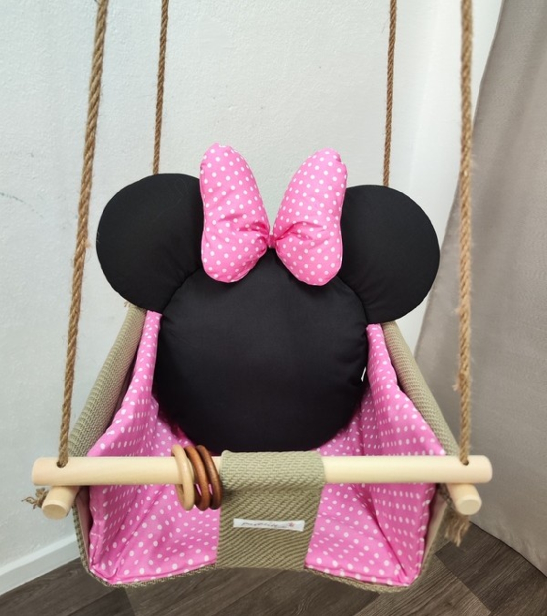 Бебешка люлка Мини Маус в розово и черно