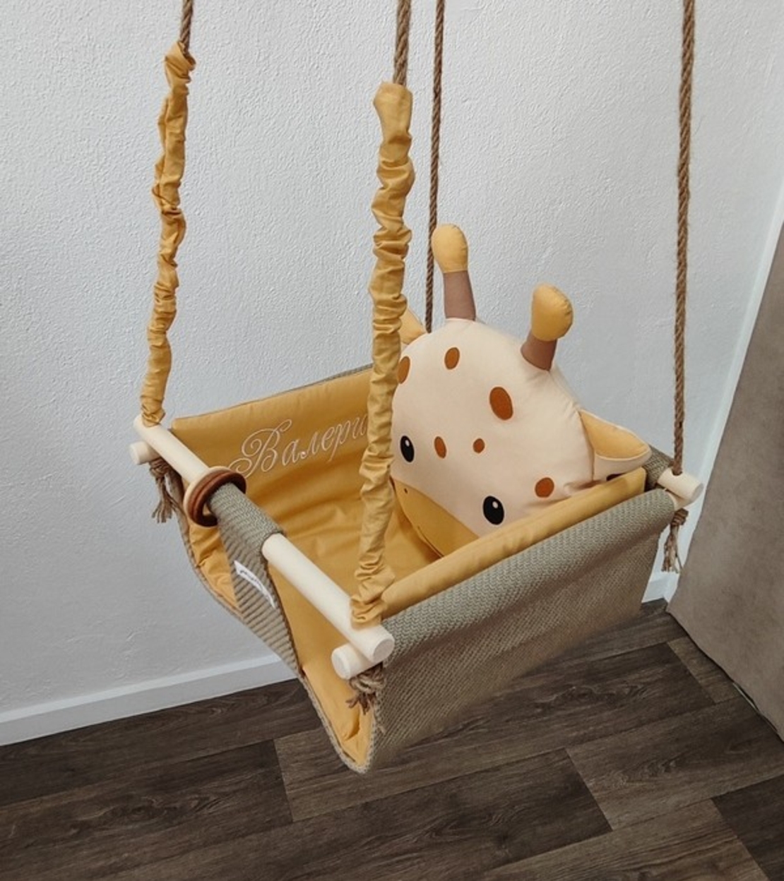 Бебешка люлка Джунгла - жирафче в пясък