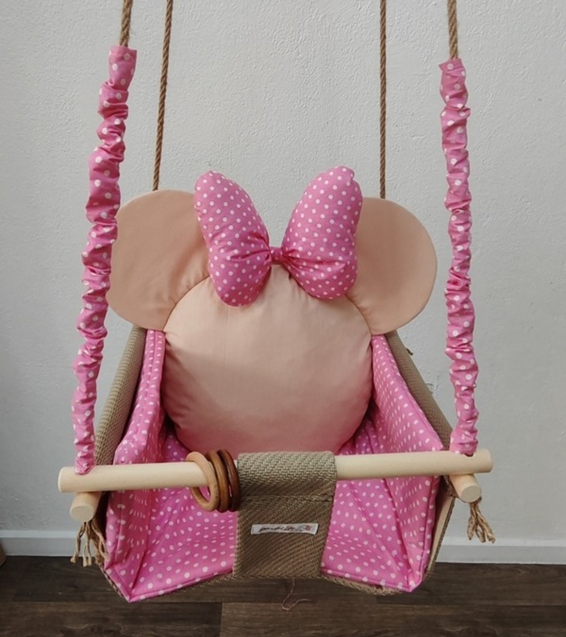 Бебешка люлка Мини Маус - розово и бежово