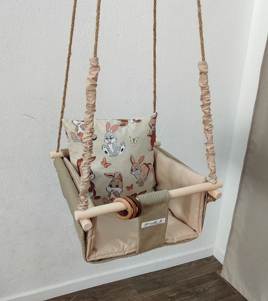 Бебешка стандартна люлка - Весели зайчета