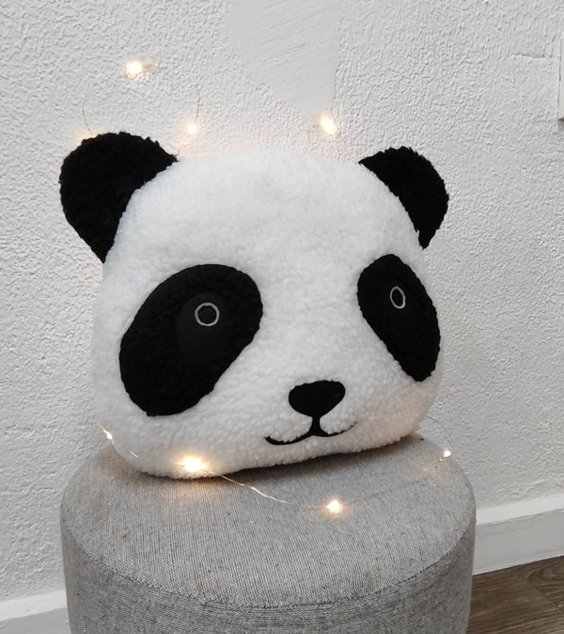 Декоративна възглавница - Панда