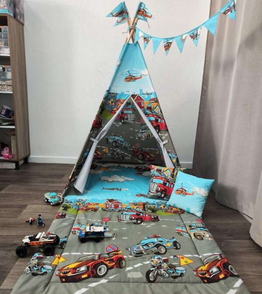 Детска палатка за момче, с дълго килимче - 