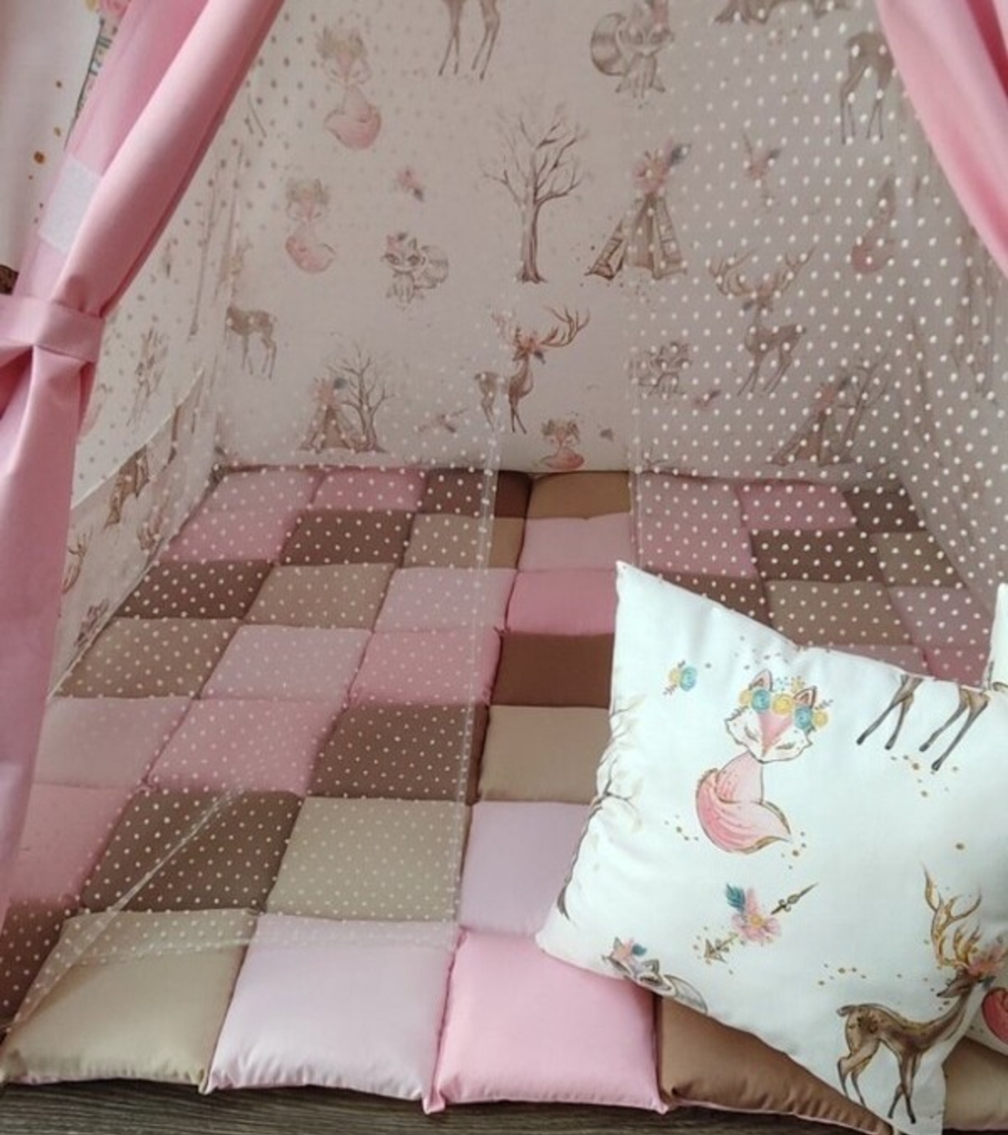 Детска палатка за момиче - Елени в гората в бежово