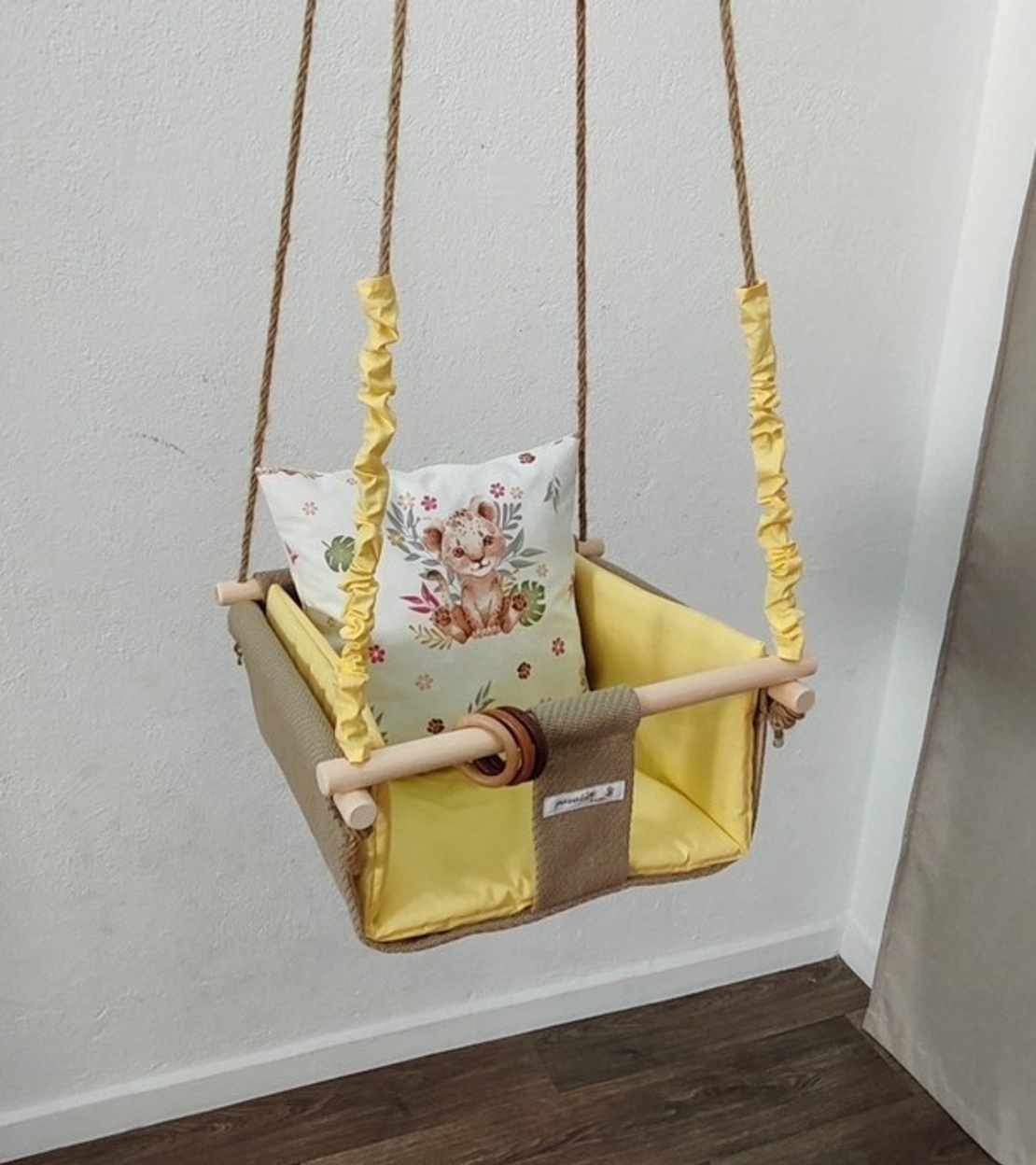 Бебешка стандартна люлка - Тигърче