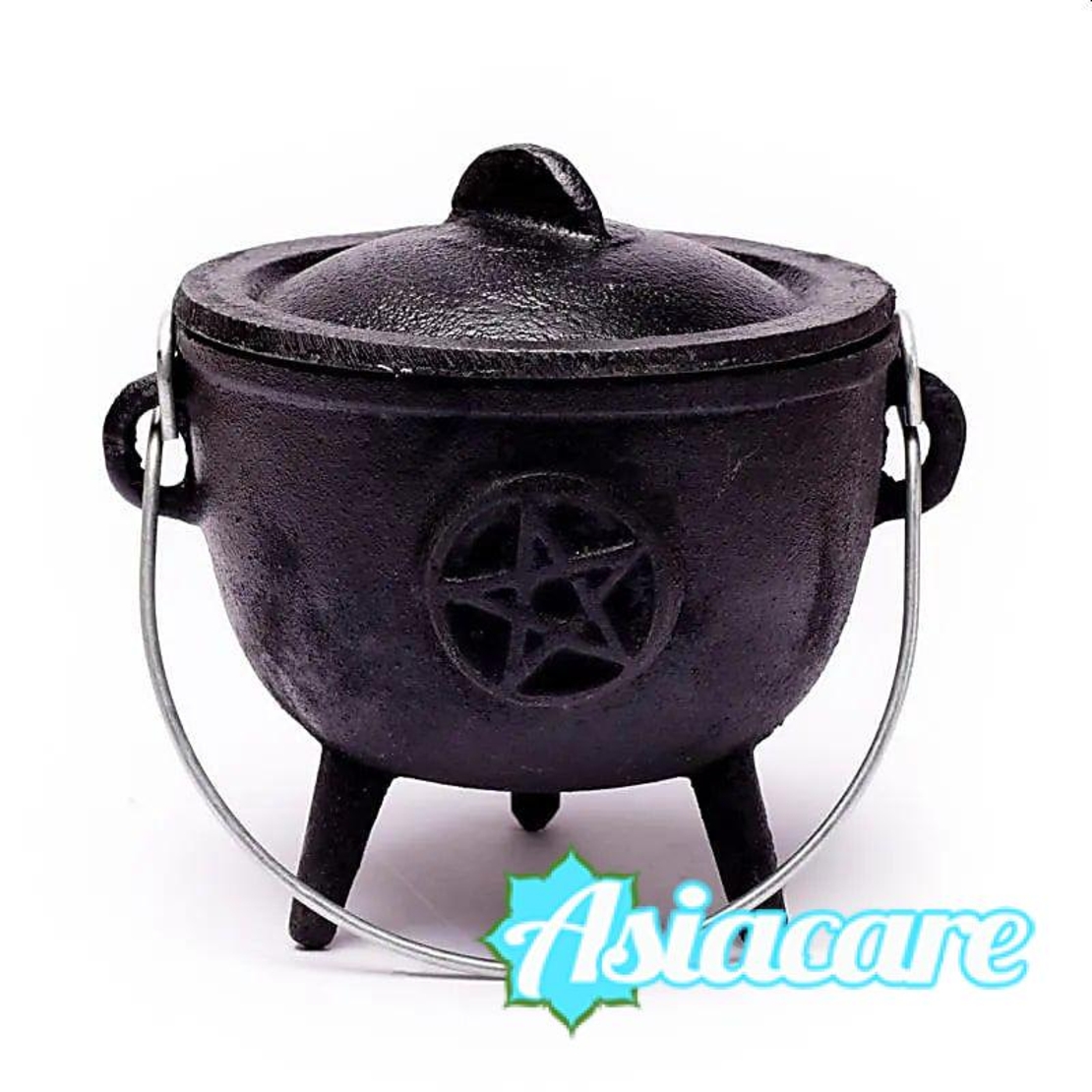 Чугунено вещерско котле, калдрон с пентаграм