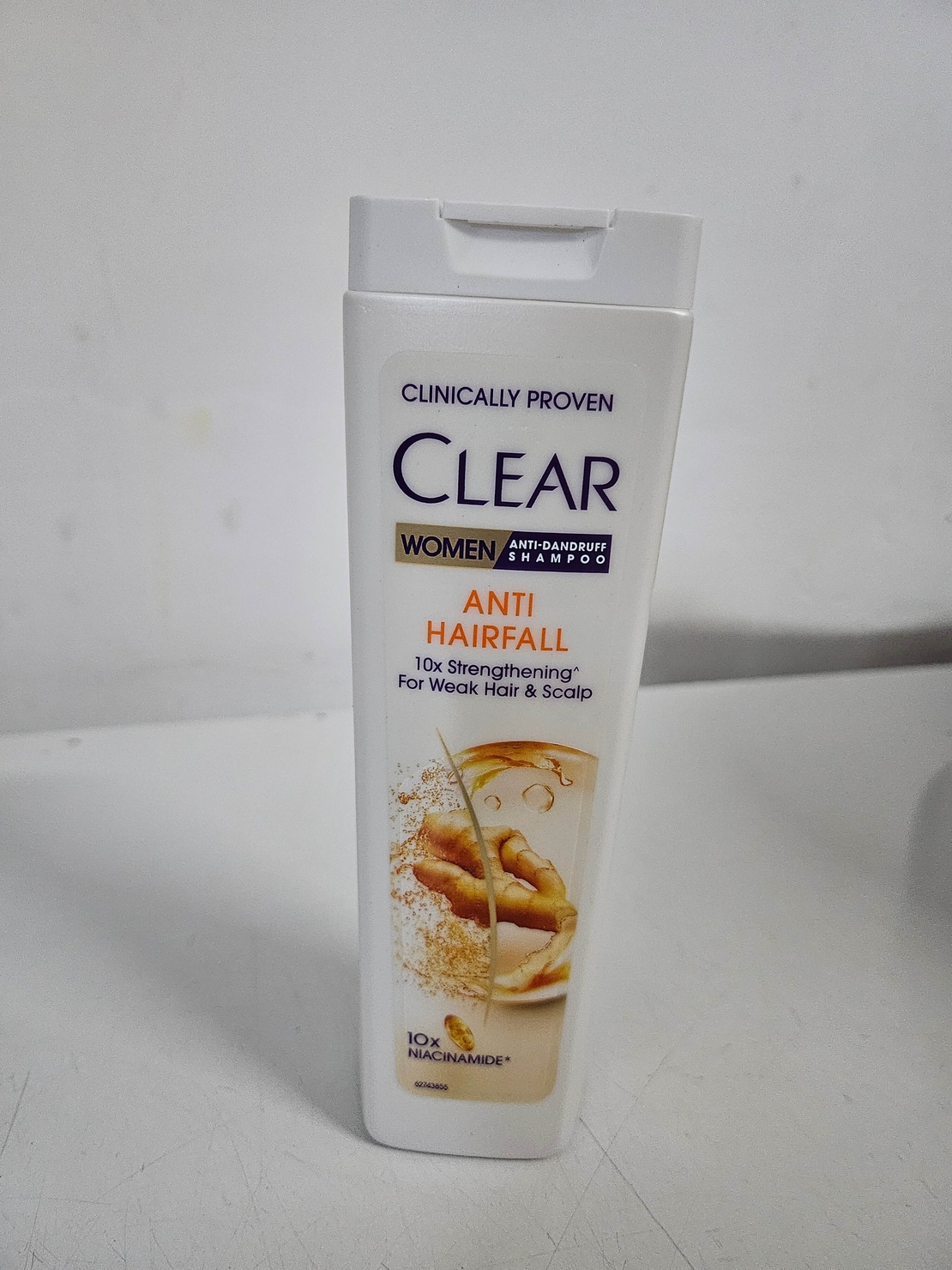 Шампоан CLEAR