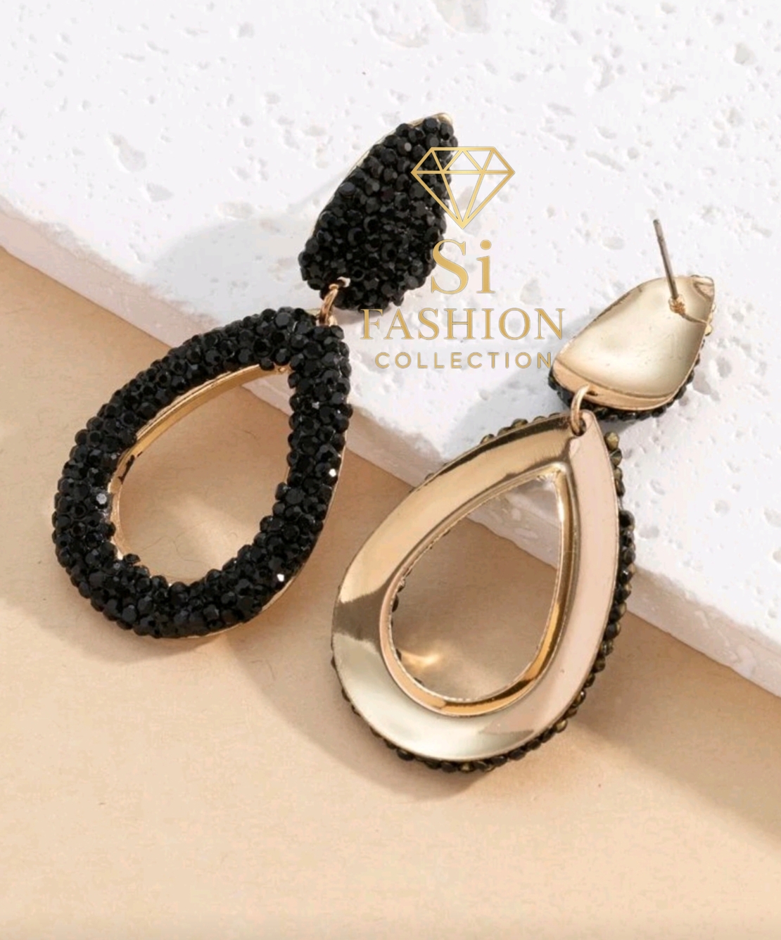 Обеци„ Black Crystal Teardrop Royale“