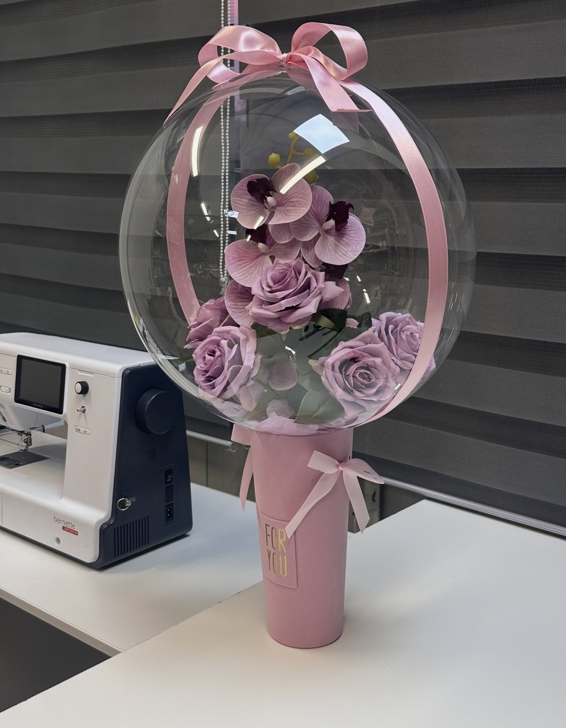 Кристален балон с висока кутия