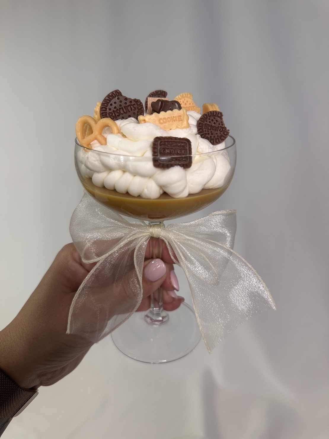 Соева свещ в чаша с шоколад