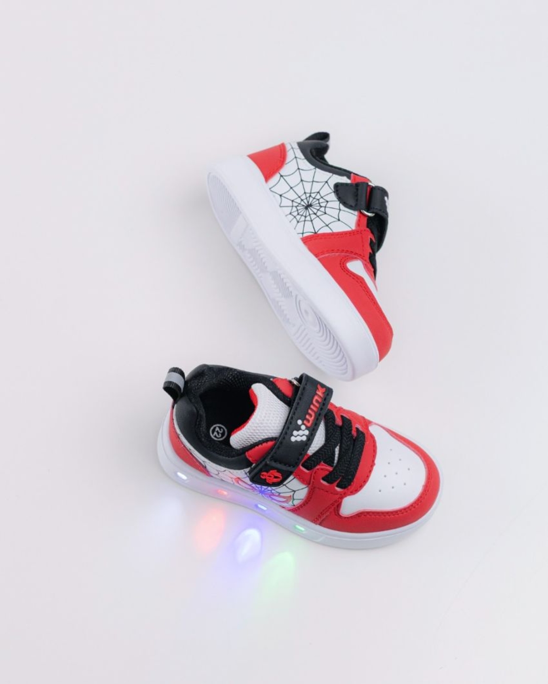 Детски светещи маратонки WINK  FE51054-2