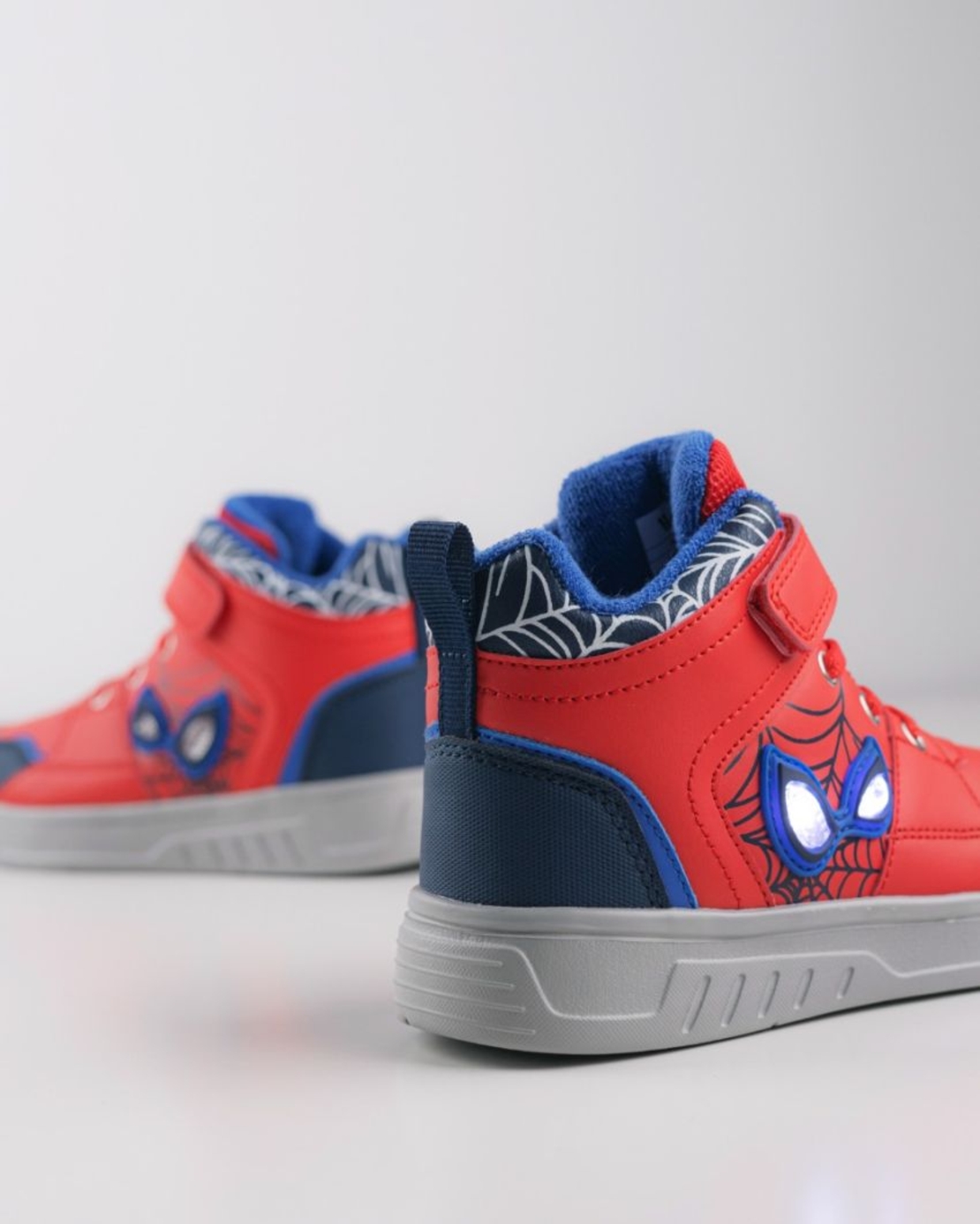 Детски светещи кецове WINK HE52179-1