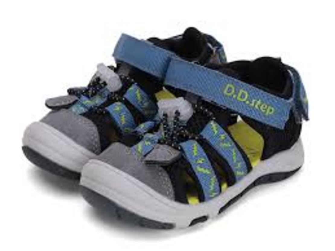 Бързосъхнещи детски сандали – комфорт и стабилност за активни дни