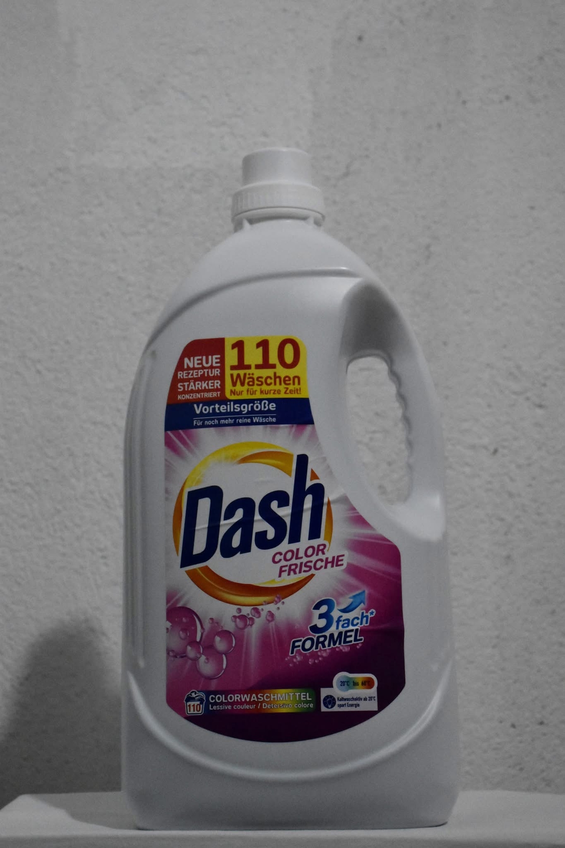 Течен гел Dash 110 пранета