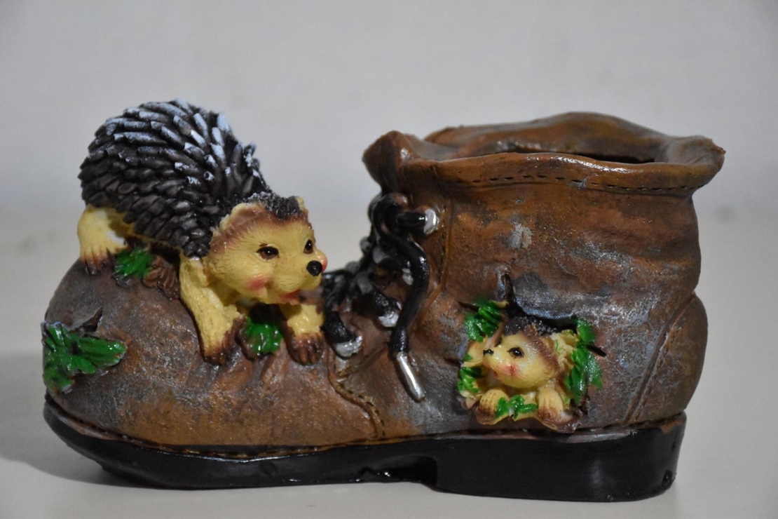 Градинска декорация обувка