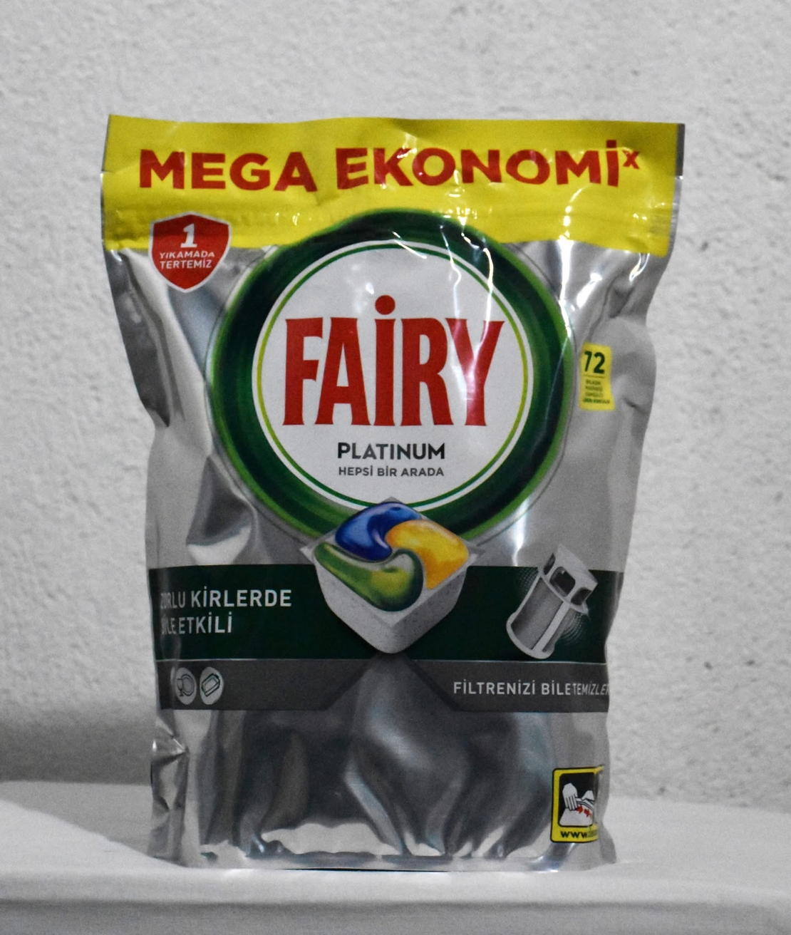 Таблетки за съдомиална Fairy PLATINUM