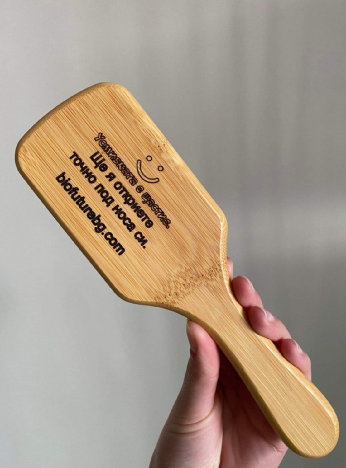 Бамбукова четка за коса