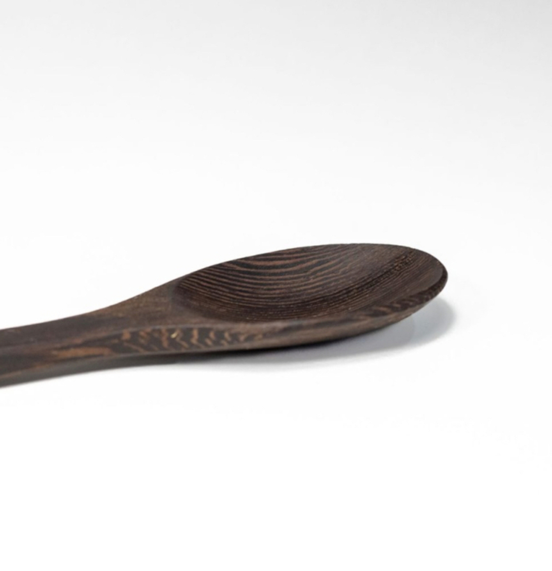 ТЪМНА КОКОСОВА ЛЪЖИЧКА