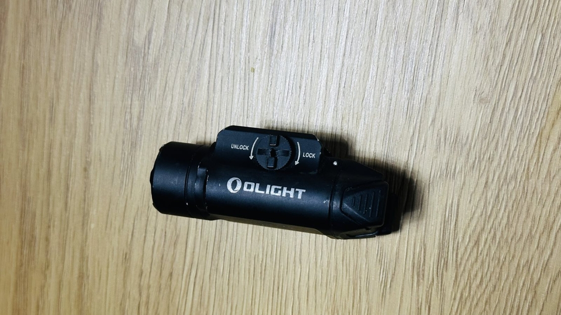 Пистолетен фенер Olight PL-3S Valkyrie 1000lm.