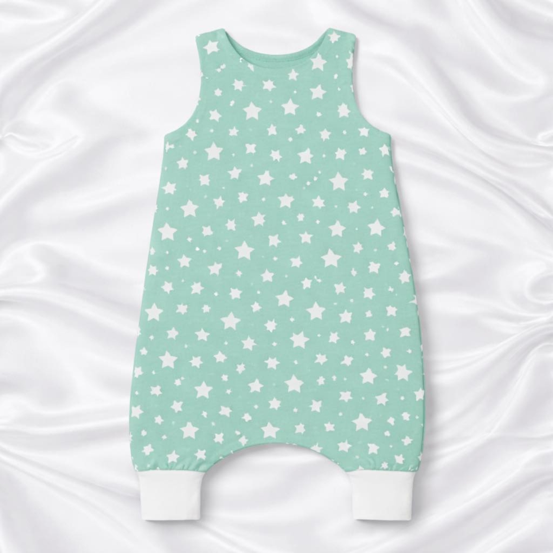 Бебешки спален чувал с крачета - зелени звезди