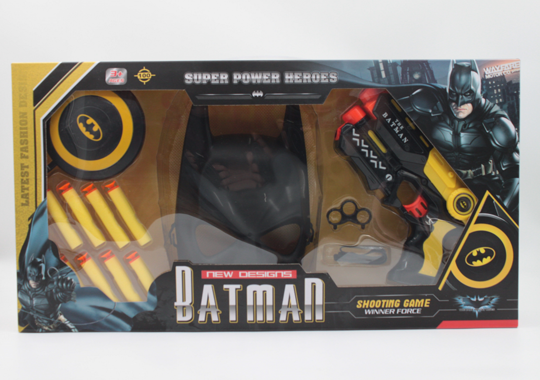 Батман маска с пистолет