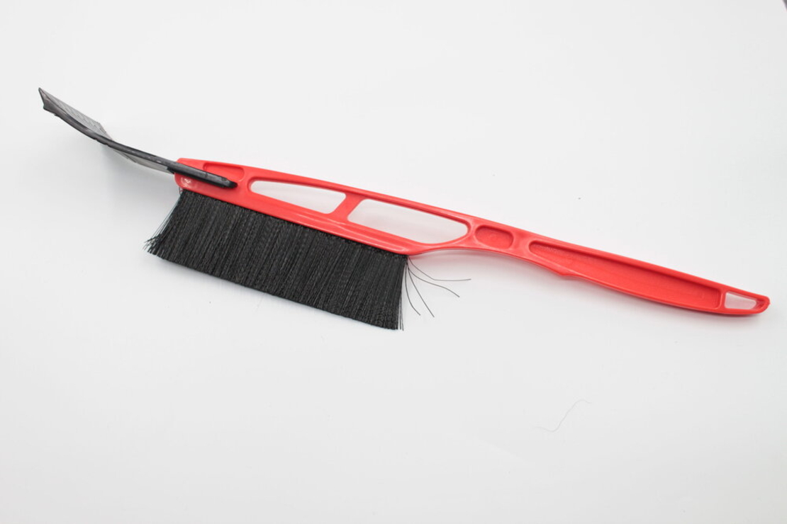 СТЪРГАЛКА ЗА ЛЕД