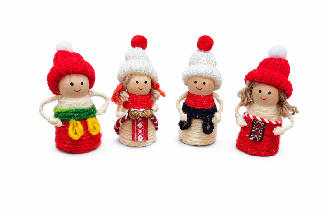 Дървени кукли