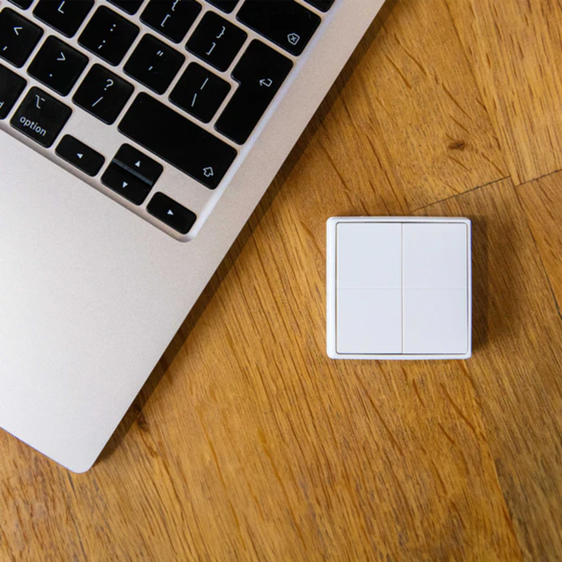 Shelly BLU Wall Switch 4 (Stand Alone)