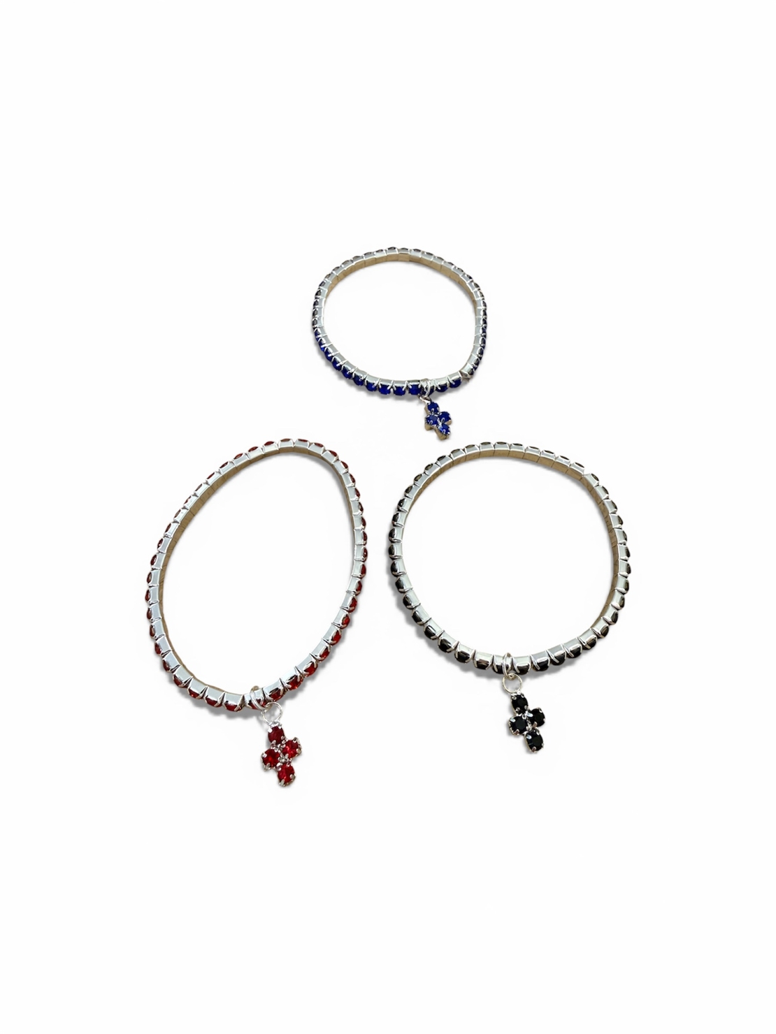 Гривна с кръст и кристали – червена, черна и синя