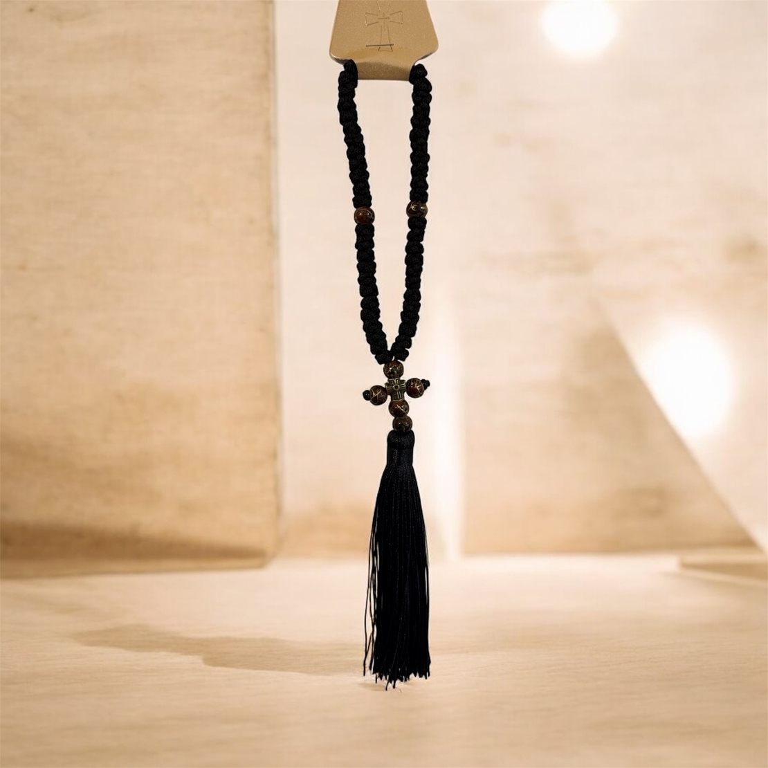 Православна молитвена броеница с кръст и пискюл – черна
