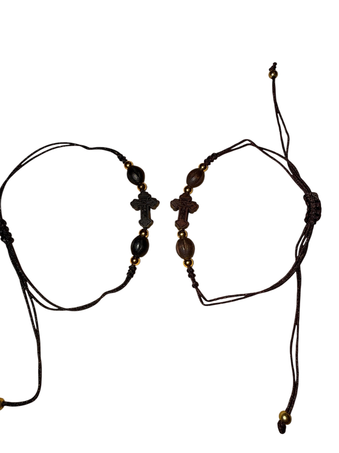 Ръчно изработена гривна с дървен кръст