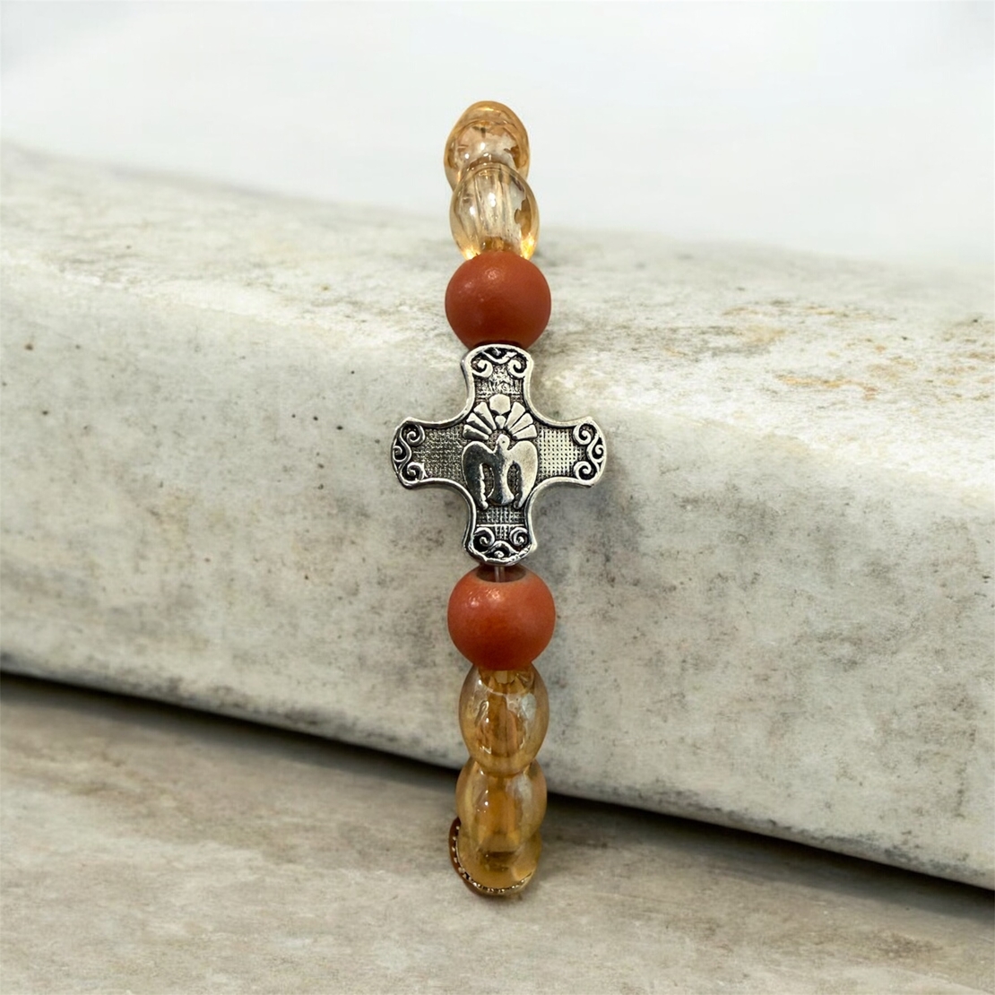 Православна гривна с кръст ПАНТАНАССА – топли камъни и духовна закрила