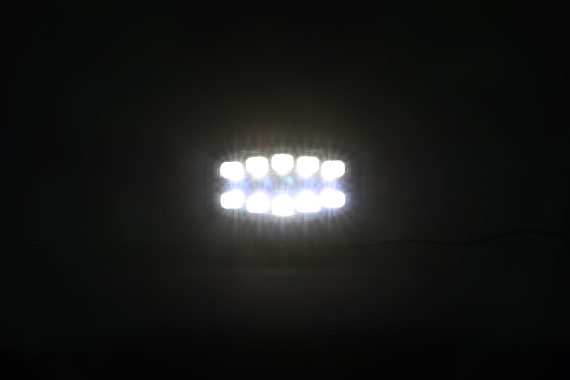 LED Халоген Фар 3 Функции DRL бяла/оранжева светлина с 360° аварийна лампа с 4 функции на премигане 12-24V за джип камион агротехника и др.