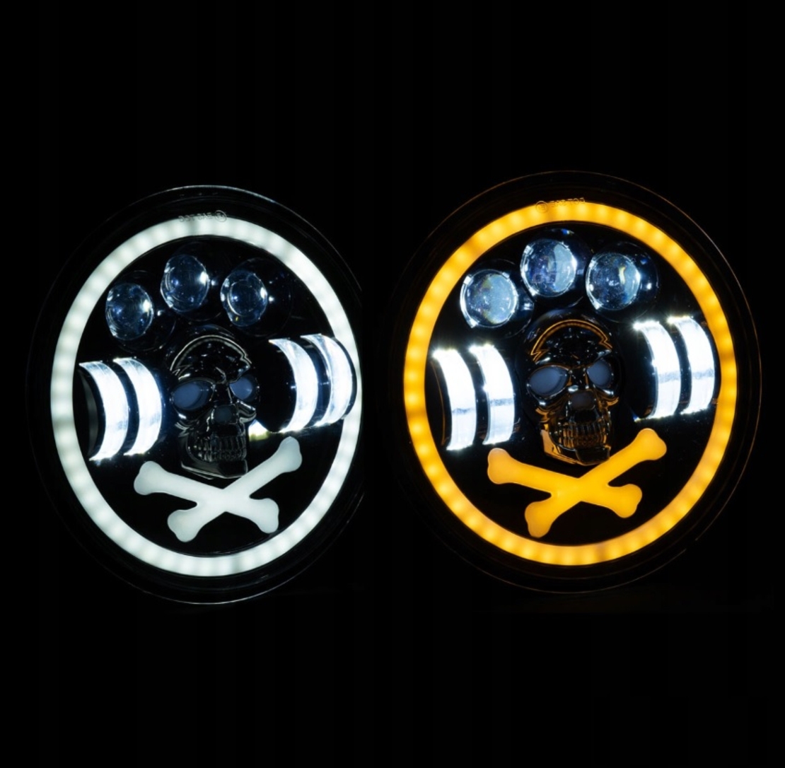 Комплект от 2бр. универсален 7 инча 18см ЛЕД LED фар халоген 12V-24V къси/дълги с DRL дневни светлини мигач бяло-жълто и череп с RGB подсветка с 6 различни цвята за АТВ джип мотоциклет камион трактор и др.