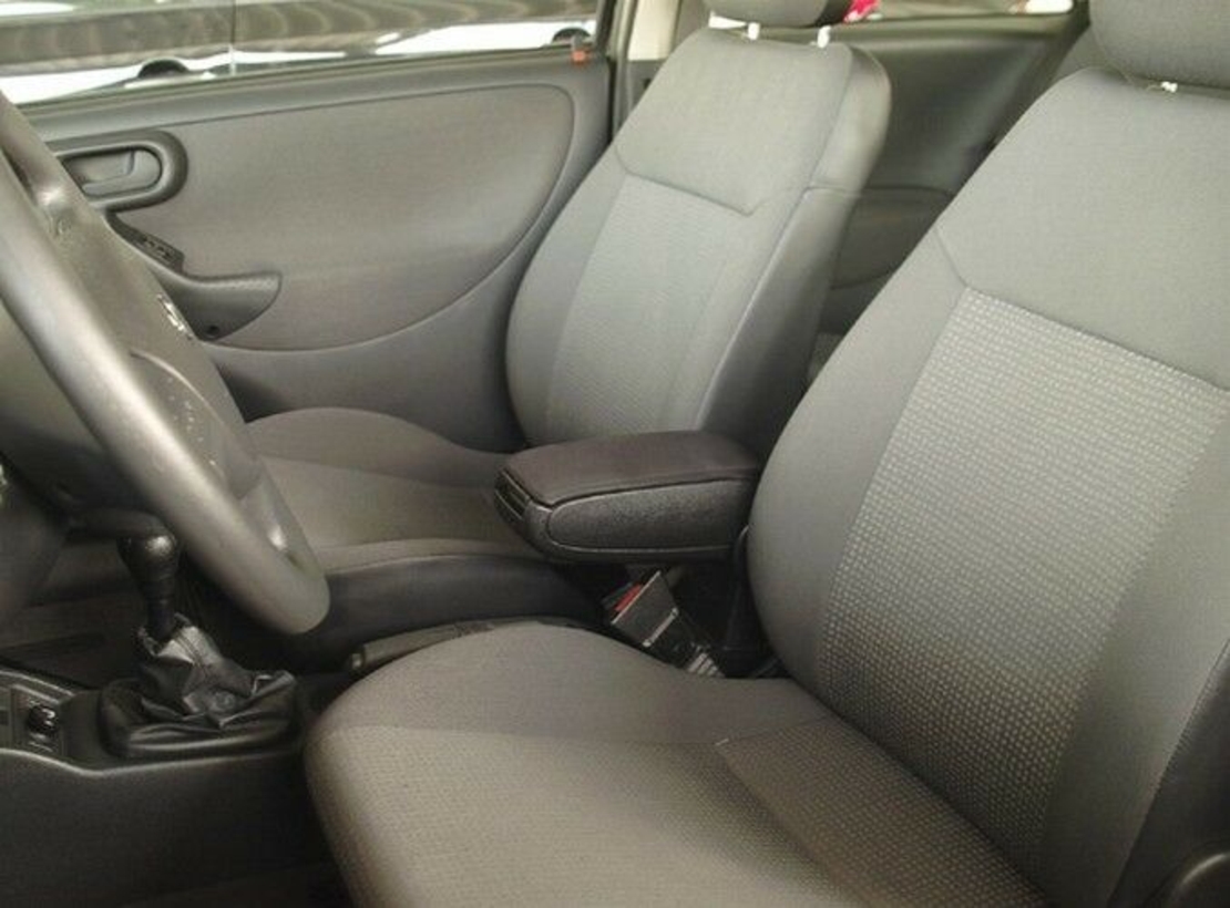 Нов Подлакътник, Барче за автомобил за Opel Corsa C 2000-2006, Combo, Tigra, Опел Корса Ц, Комбо, Тигра 2004-2009 с черно текстилно покритие