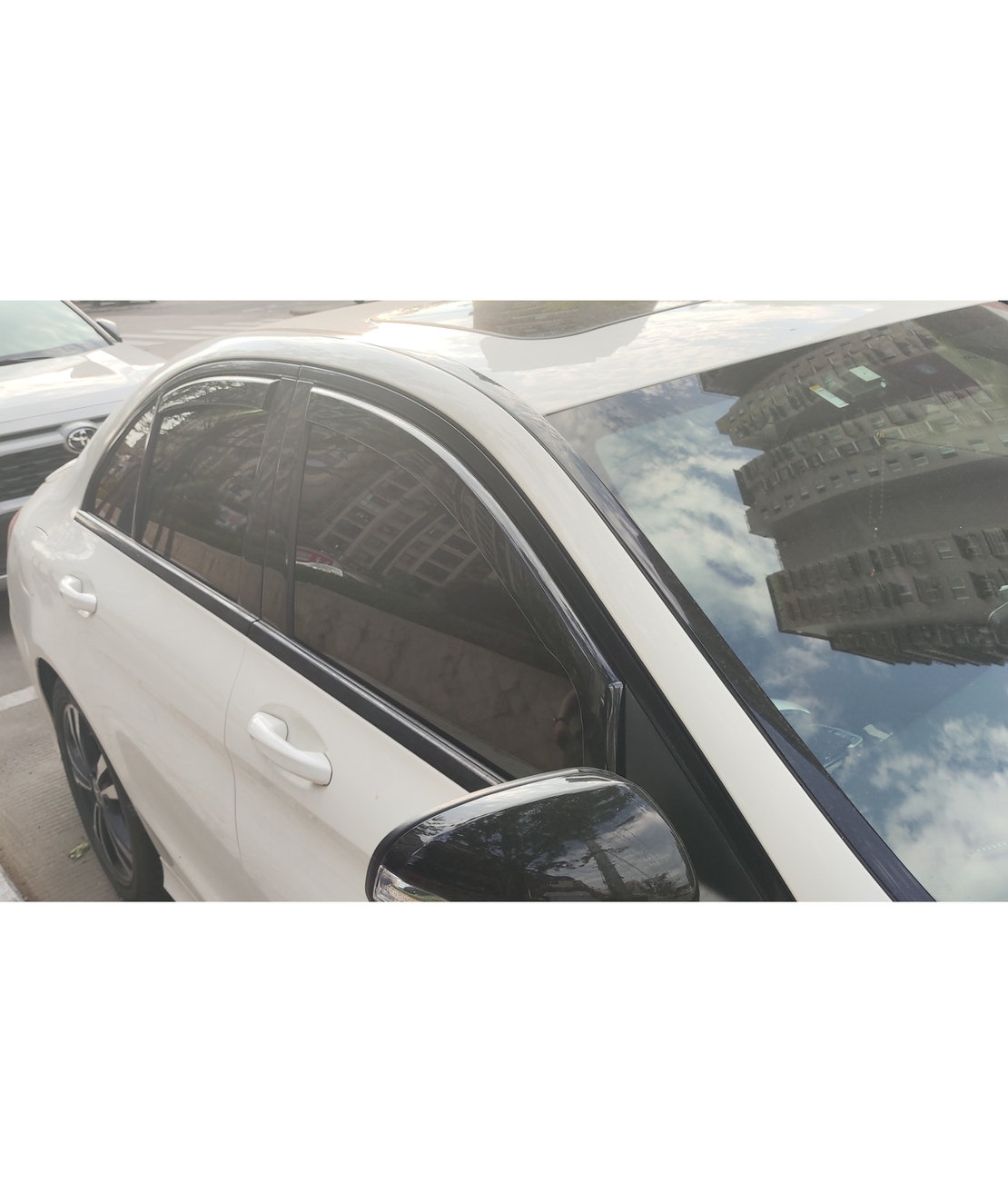 Комплект от 4бр. ветробрани за Mercedes C class W205 2015-2020