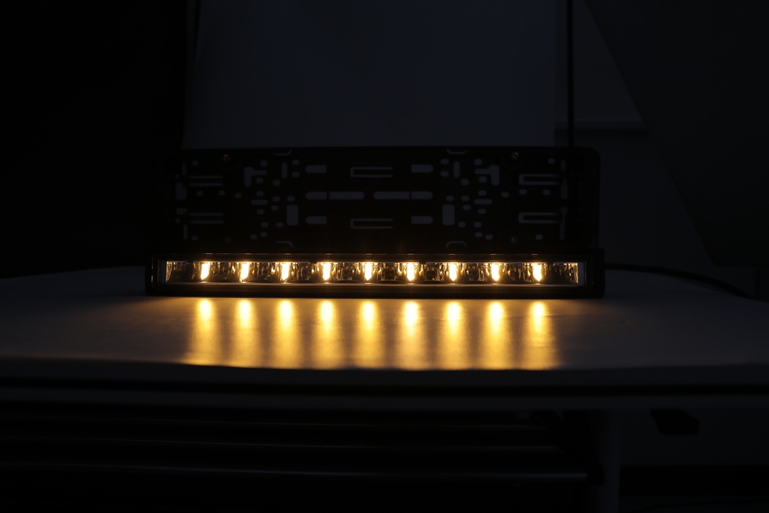 Рамка за Номер с Вграден LED Бар 20 51cm 12v 24v Бяла и Оранжева Дневна DRL Габаритна Светлина