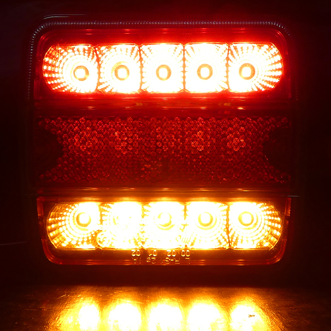 Комплект LED Диодни Стопове 12V 24V Волта бус камион ТИР ремарке