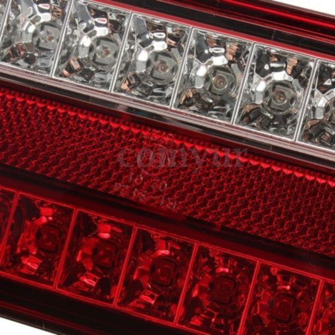 Комплект Диодни LED Лед стопове за Бус Камион Тир Ремарке Караванa с 4 функции 12V