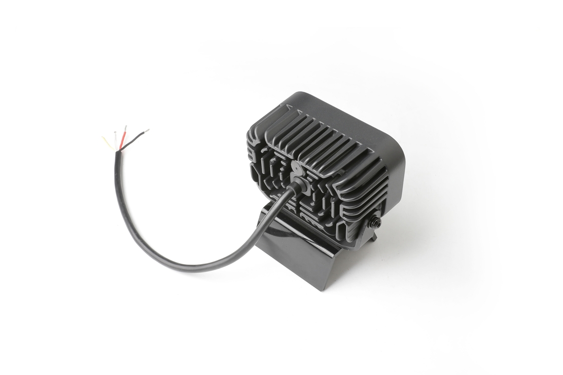 42W LED Халоген Бял, Разпръсната светлина с жълта и червена DRL светлина 12V-24V