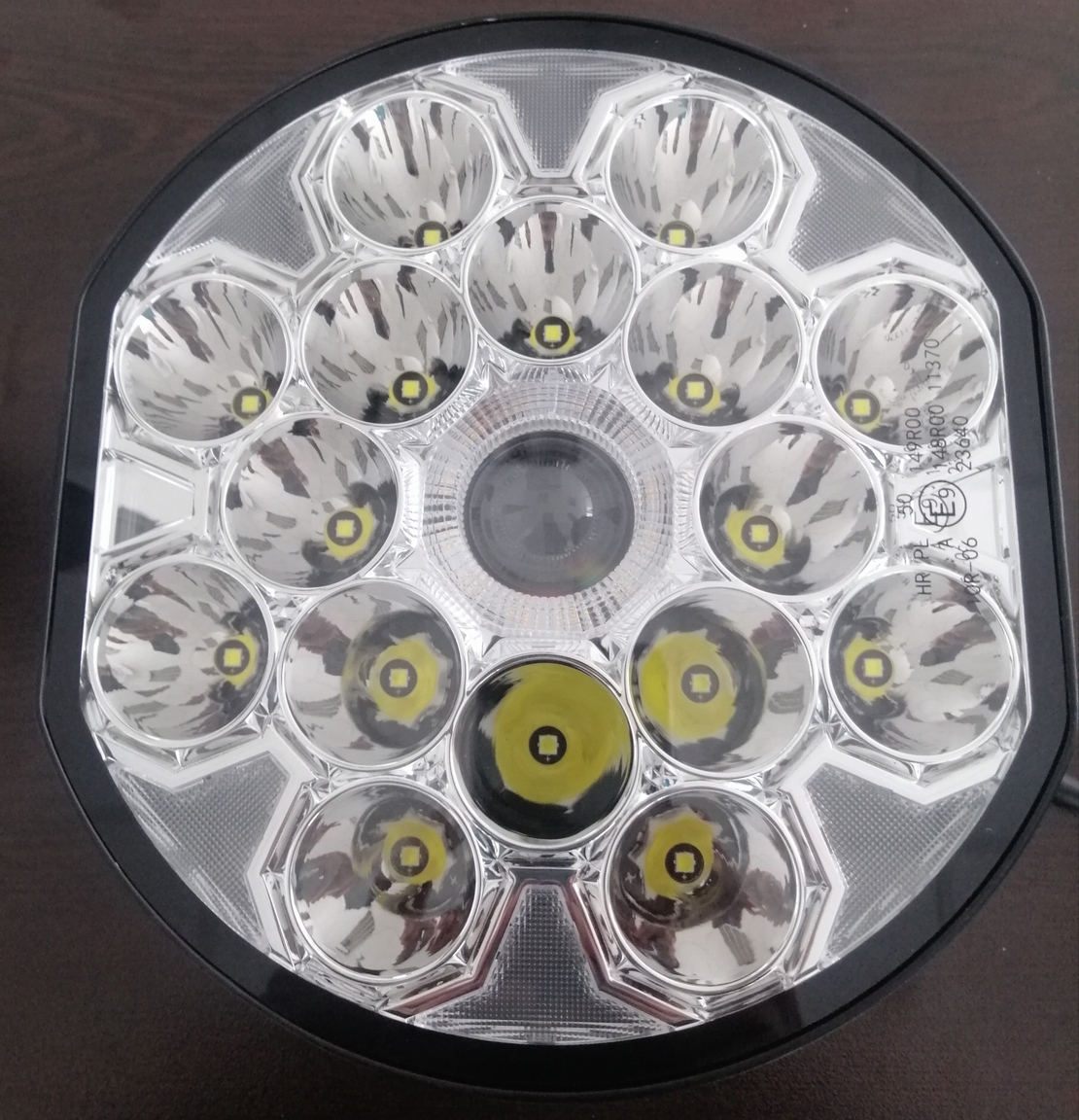 LED Халоген 22см Фар Бяла Светлина + Бяла и Жълта Габаритна 80W 9100lm 12V 24V Е-марк Е9 Бус Ван 4х4 Джип ATV Камион Трактор