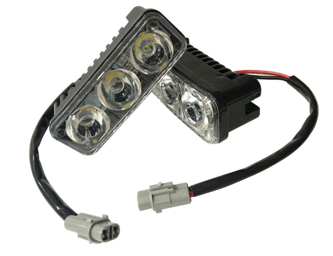 Комплект Предни Мощни 3 Led Лед Диодни Дневни Светлини 12V 3W НОВИ