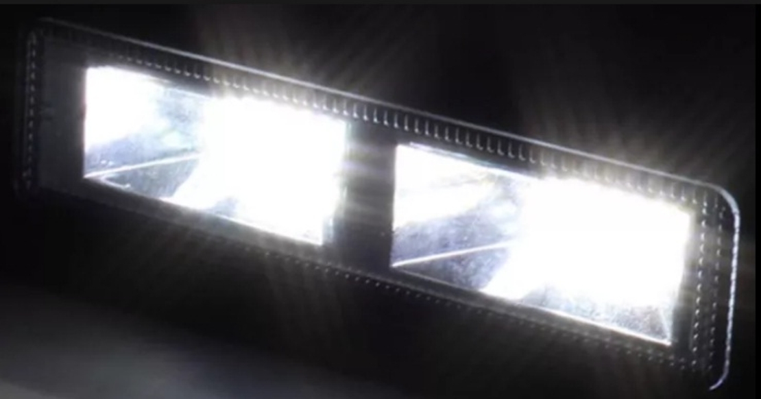 Универсален 48W Лед LED Халоген Фар Работна Лампа 12V - 24V с комбинирана бяла светлина за автомобил офроуд бус ван камион
