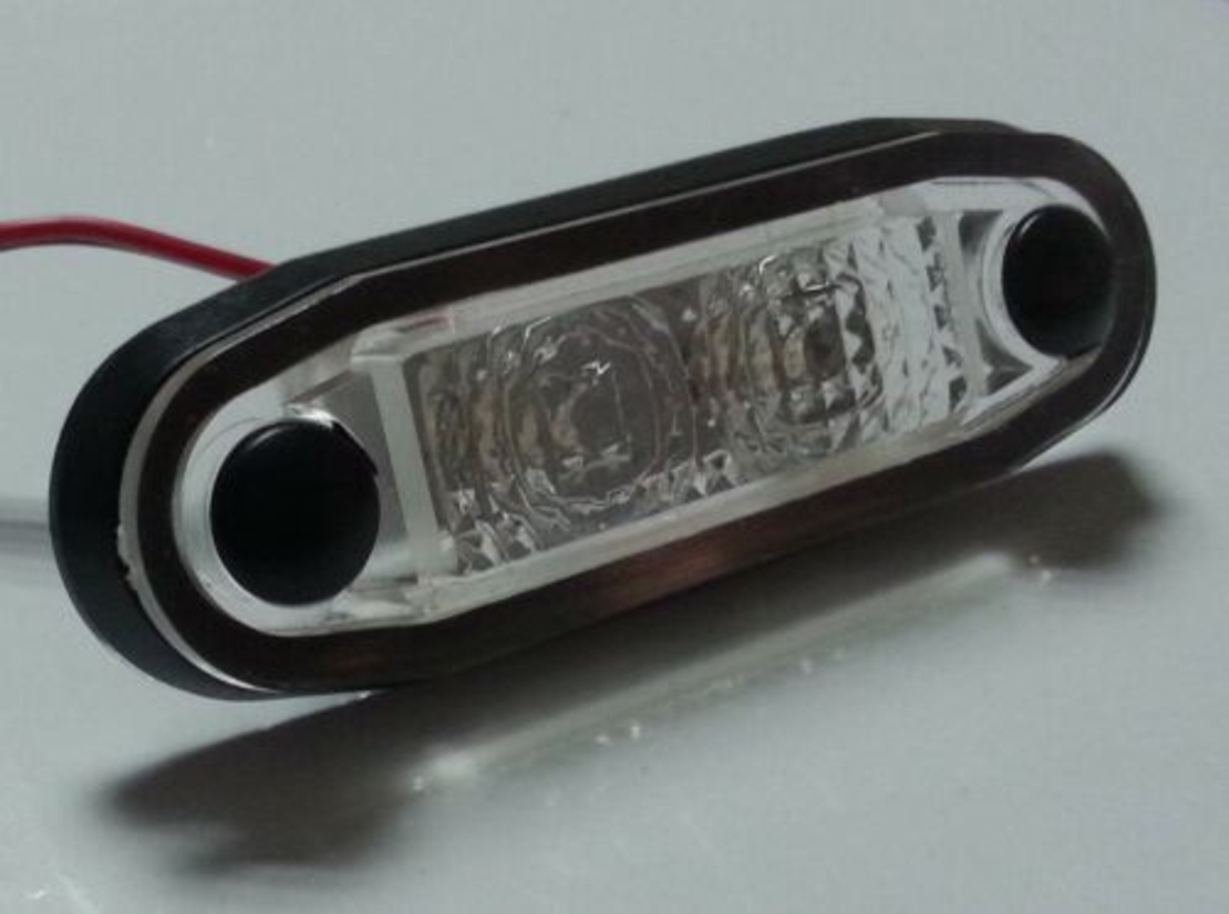 LED Светодиоден Габарит, Маркер, Токос, С Гума, Червен Цвят, Овален, Е-Mark, 12V, 7,5 см